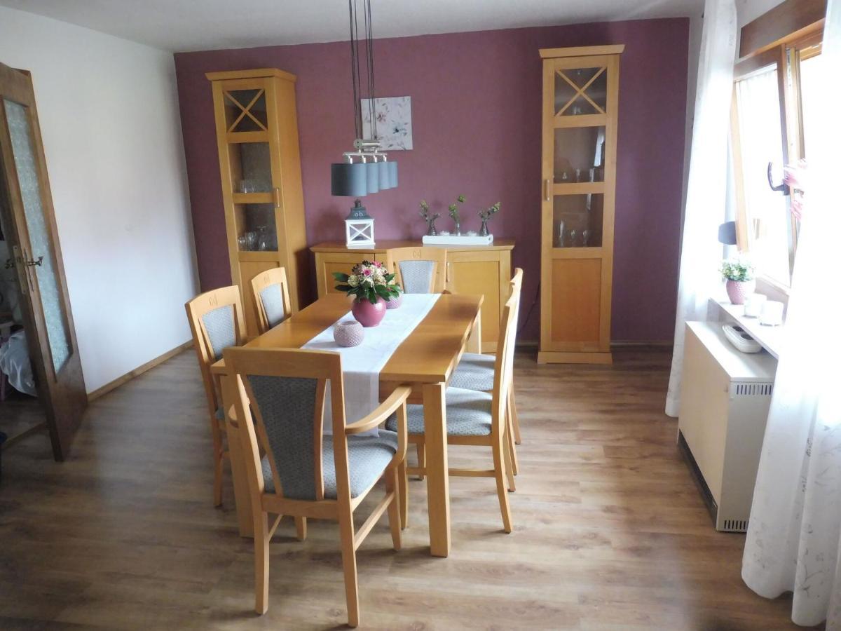Apartment With Terrace And Pool In The Garden Pracht Buitenkant foto